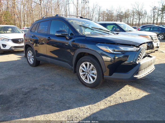 Toyota Corolla cross 2022 VIN 7MUCAABG7NV032495