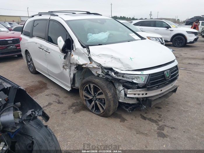 Honda Odyssey 2024 VIN 5FNRL6H86RB026399