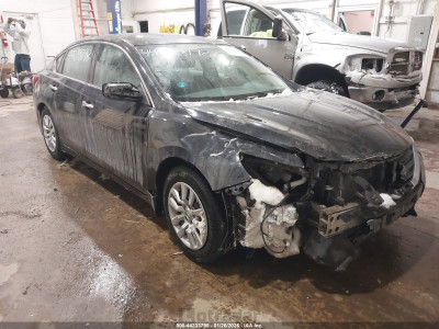 Nissan Altima 2017 1N4AL3AP5HC287568