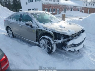 Subaru LEGACY 2018 4S3BNAK60J3040273