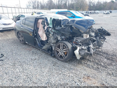 Honda Accord 2017 1HGCR2F14HA102195