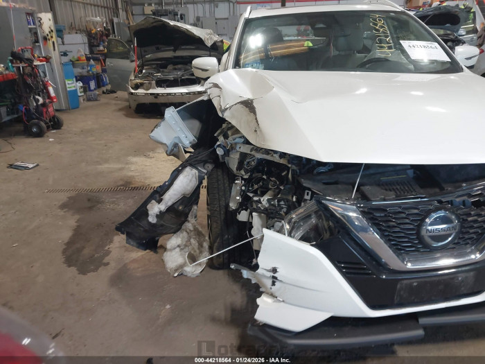 Nissan Rogue 2020 VIN JN1BJ1CW9LW386501