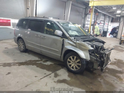 Chrysler Town & country 2016 2C4RC1BG2GR118713