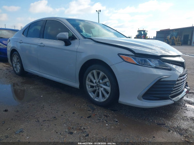 Toyota Camry 2024 4T1C11AK0RU235922