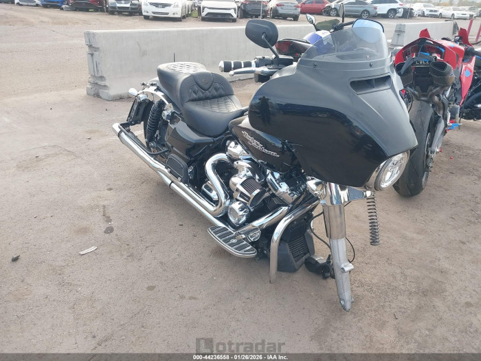 Harley-davidson Street glide 2020 VIN 1HD1KBC16LB676426