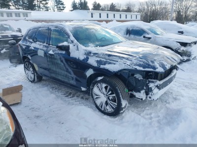 Volvo Xc60 2024 YV4L12RL8R1723523
