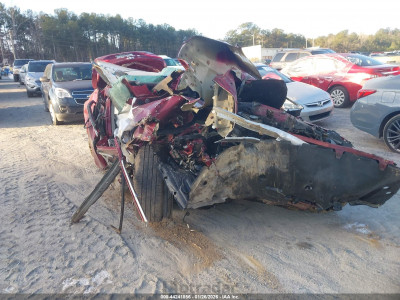 Toyota Camry 2018 4T1B11HK3JU665160
