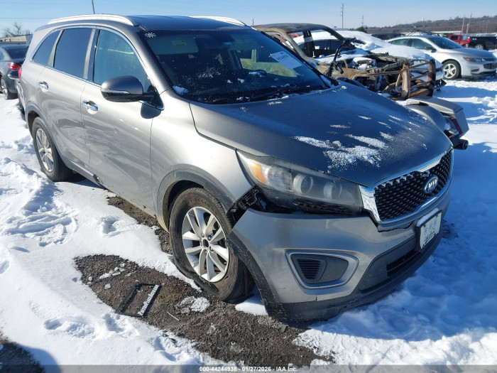 Kia Sorento 2016 VIN 5XYPG4A34GG117353