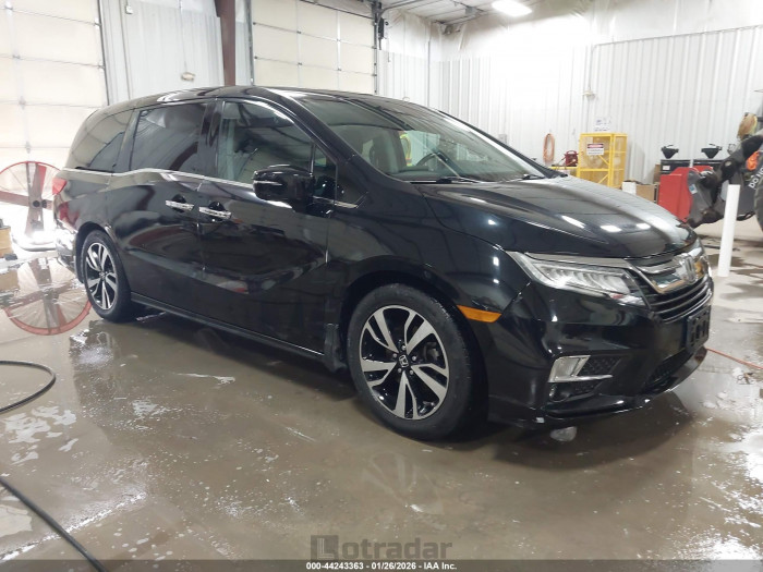 Honda Odyssey 2018 VIN 5FNRL6H97JB007521