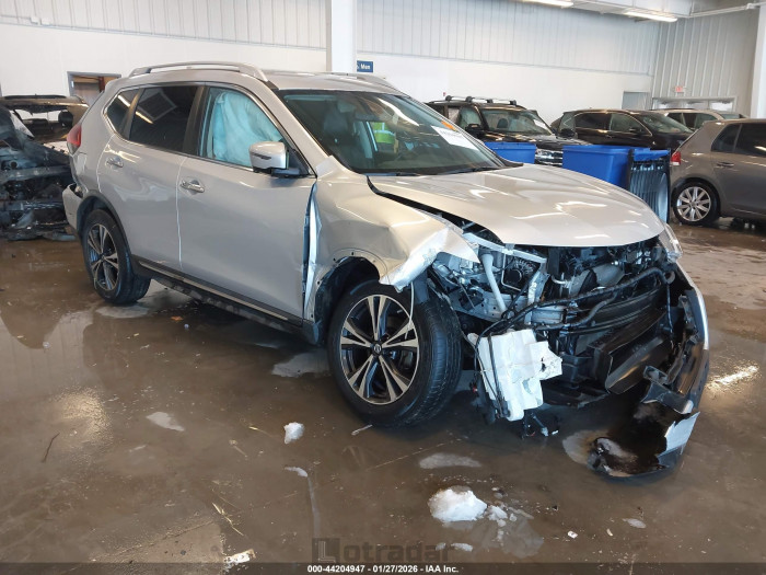 Nissan Rogue 2018 VIN JN8AT2MV4JW316758