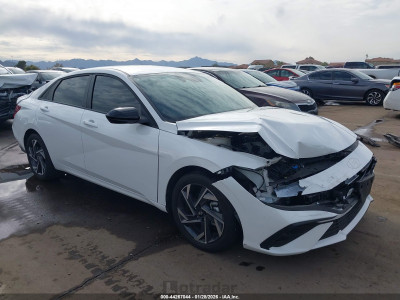 Hyundai Elantra 2025 KMHLM4DG0SU878471