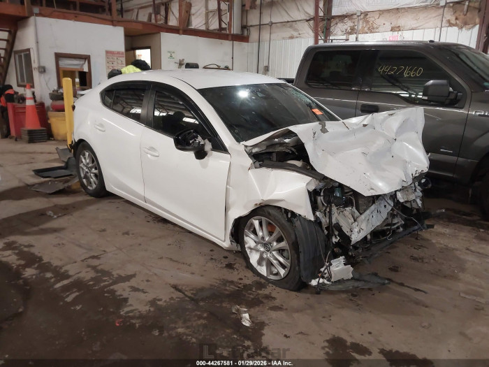 Mazda 3 2018 VIN 3MZBN1U78JM230873