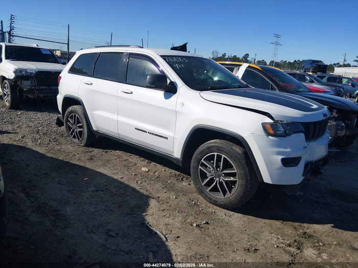 Jeep Grand cherokee 2019 VIN 1C4RJFLG4KC710083