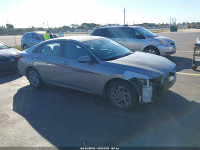 Hyundai Elantra 2024 KMHLM4DG6RU830824