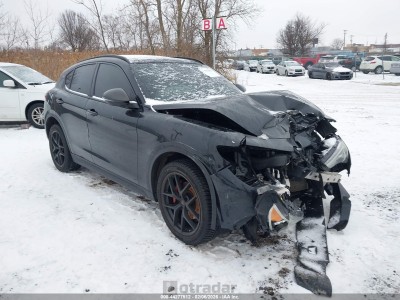 Alfa romeo Stelvio 2019 VIN ZASPAKAN2K7C71578