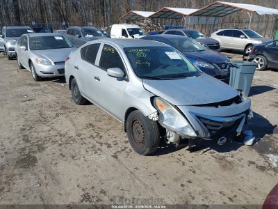 Nissan Versa 2016 3N1CN7AP8GL885261