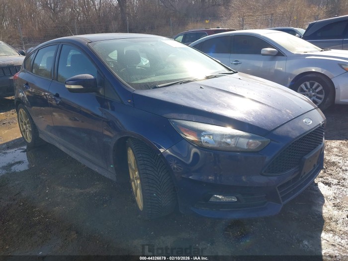 Ford Focus 2017 VIN 1FADP3L97HL221765