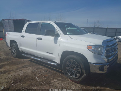 Toyota Tundra 2015 5TFEM5F17FX090416