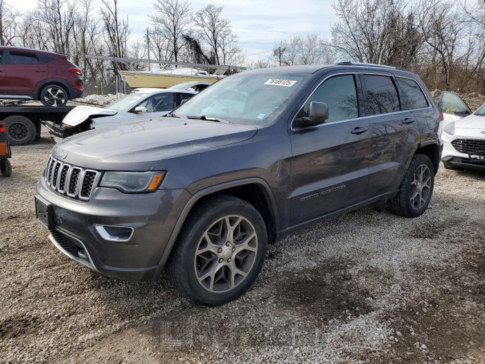 Jeep Grand cherokee 2018 VIN 1C4RJFBT7JC156695