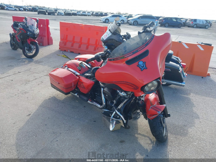 Harley-davidson Street glide 2017 VIN 1HD1KRC1XHB626063