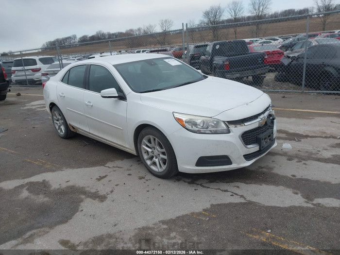 Chevrolet Malibu 2015 VIN 1G11C5SL8FF321511
