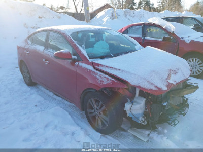 Hyundai Elantra 2018 5NPD84LF5JH247181