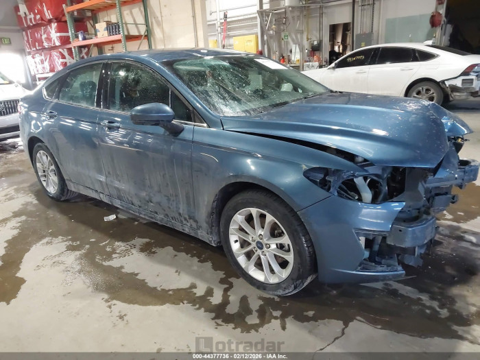Ford Fusion 2019 VIN 3FA6P0H74KR121985