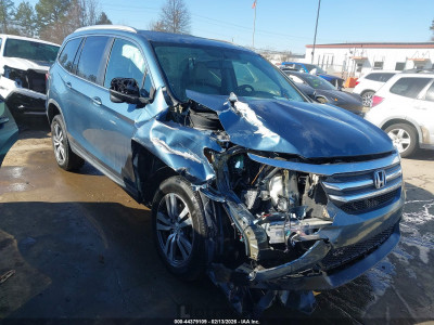 Honda Pilot 2017 5FNYF6H71HB002262