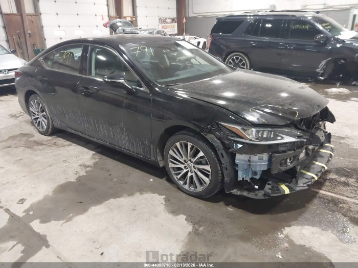 Lexus ES 2019 VIN 58ABZ1B14KU050961