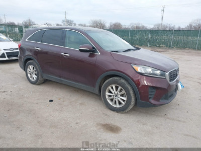 Kia Sorento 2019 5XYPG4A50KG481327
