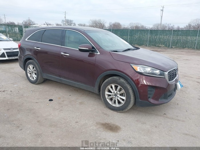 Kia Sorento 2019 VIN 5XYPG4A50KG481327