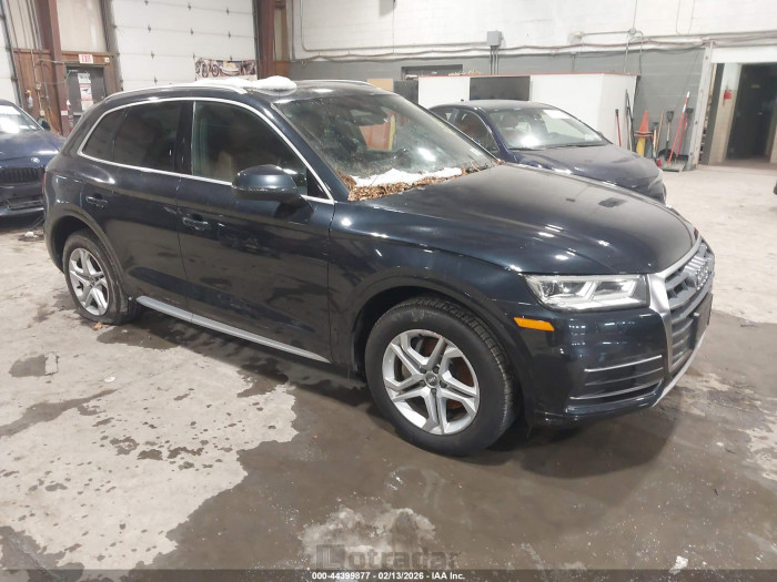Audi Q5 2018 VIN WA1BNAFY4J2230265