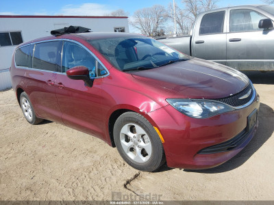Chrysler Pacifica 2017 2C4RC1CG2HR636319