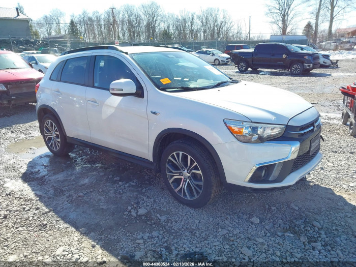 Mitsubishi Outlander 2019 VIN JA4AR4AW2KU015951