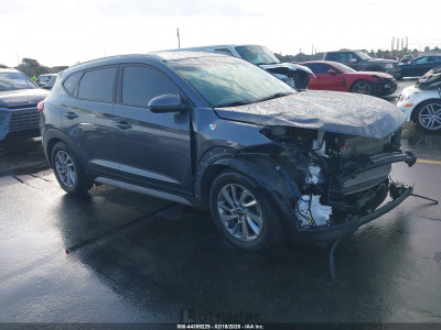 Hyundai Tucson 2018 KM8J33A4XJU597520