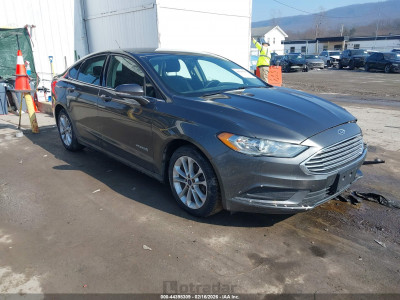 Ford Fusion 2017 3FA6P0LU0HR245483