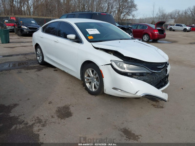 Chrysler 200 2015 1C3CCCAB1FN603528