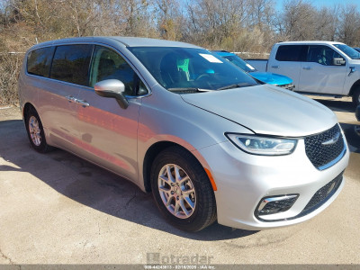 Chrysler Pacifica 2023 2C4RC1BG9PR624667