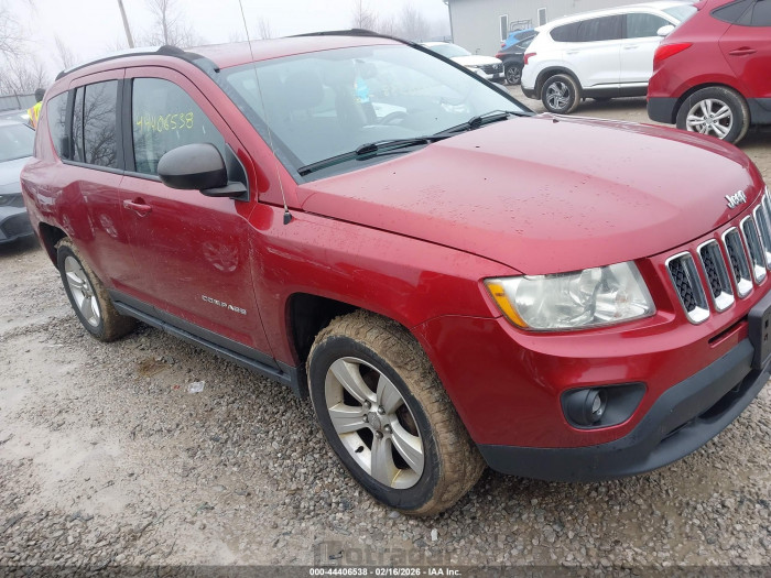 Jeep Compass 2013 VIN 1C4NJDEB8DD222157