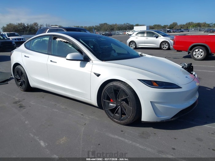 Tesla Model 3 2024 VIN 5YJ3E1ET9RF824522