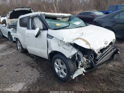 Kia Soul 2018 KNDJN2A21J7524588