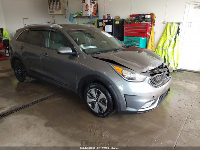 Kia Niro 2018 KNDCB3LC0J5111411