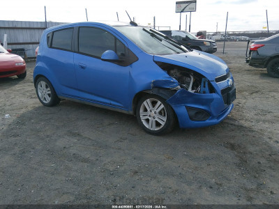 Chevrolet Spark 2015 KL8CD6S96FC730415