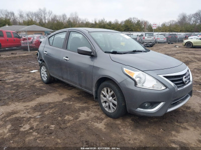 Nissan Versa 2018 3N1CN7APXJL859011