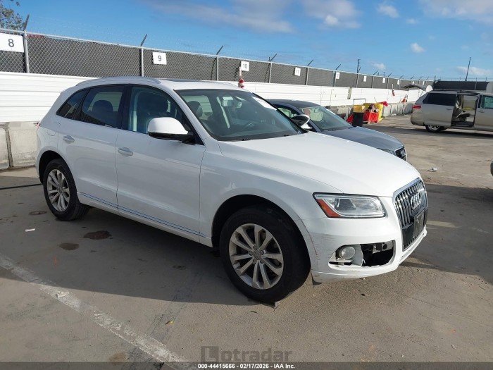 Audi Q5 2016 VIN WA1C2AFP9GA131816