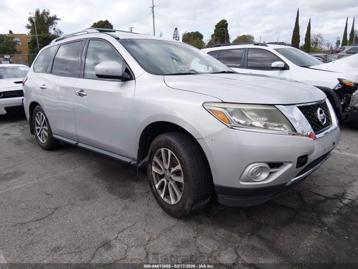 Nissan Pathfinder 2014 VIN 5N1AR2MN1EC681542