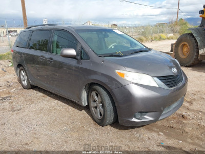 Toyota Sienna 2013 5TDKK3DC9DS333177