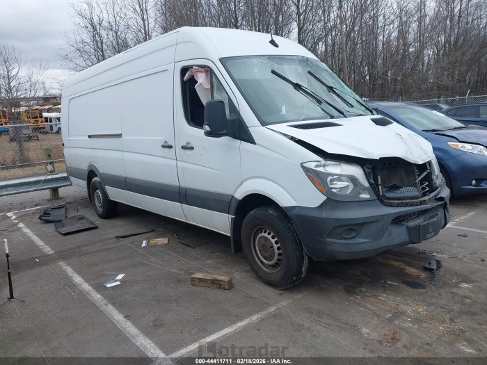 Mercedes-benz Sprinter 2018 VIN WD3PE8CD1JP607685