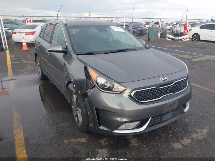 Kia Niro 2018 VIN KNDCE3LC8J5128366