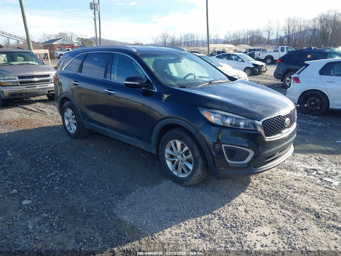 Kia Sorento 2016 VIN 5XYPG4A39GG145424